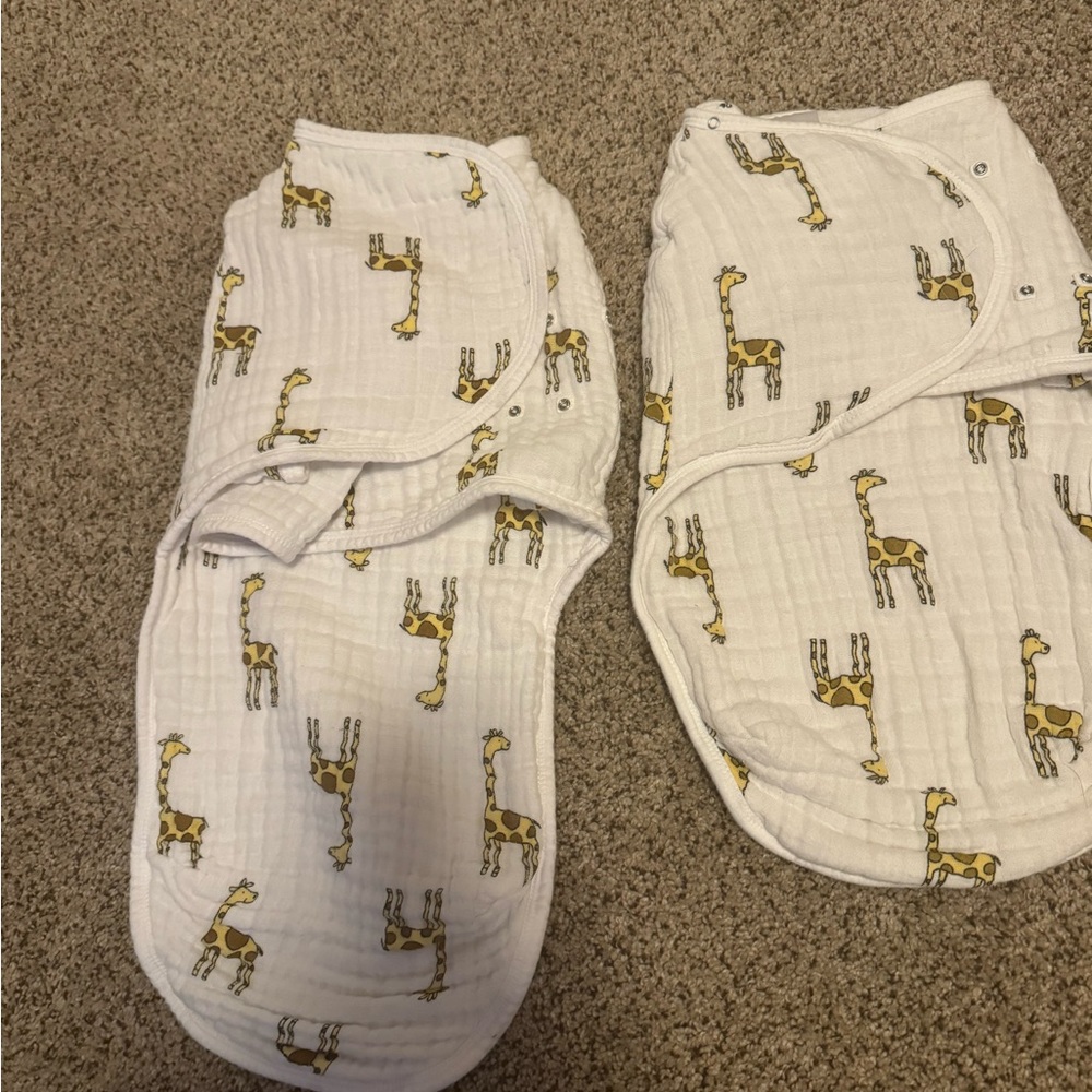 Aden & Anais swaddles